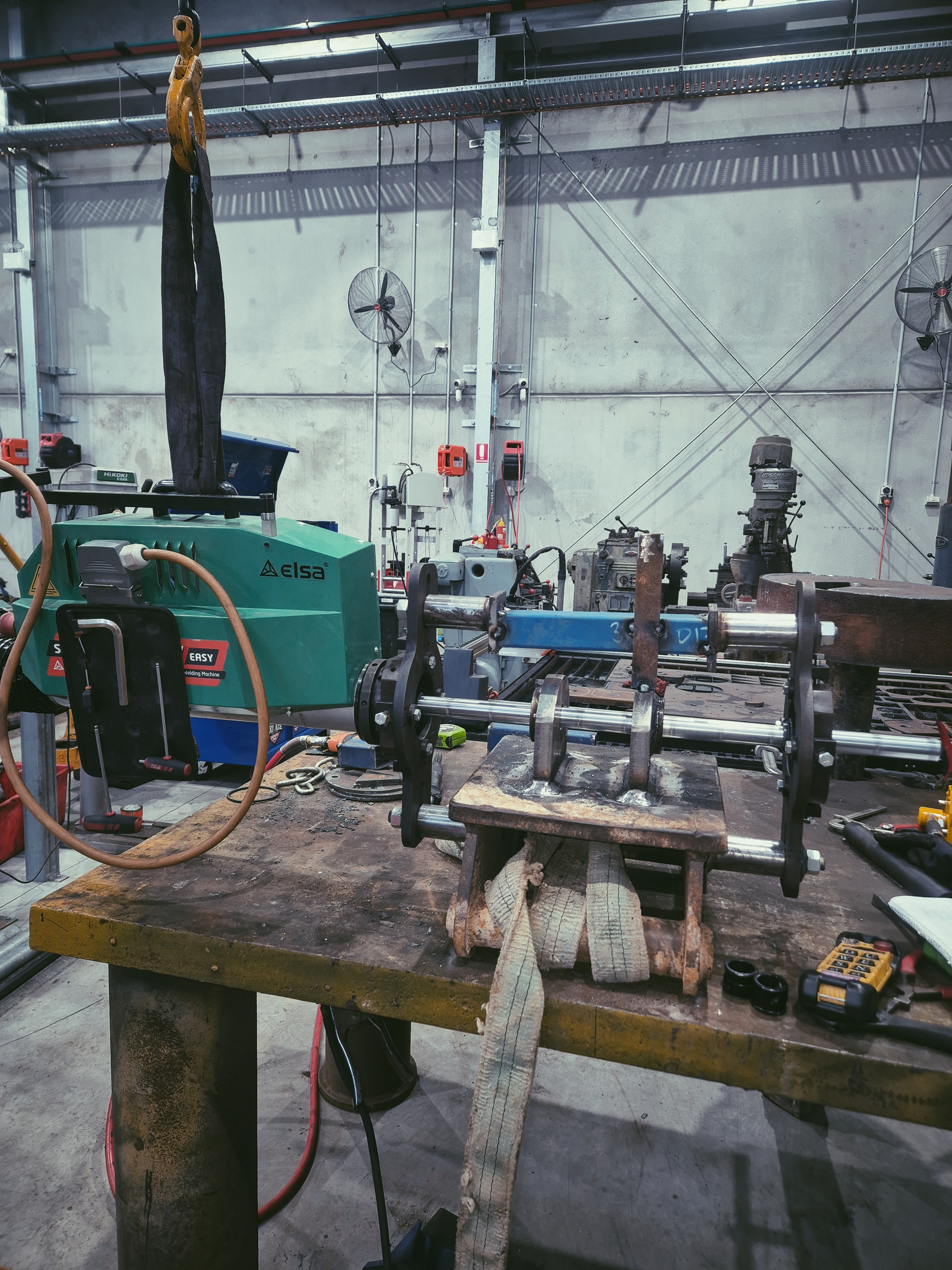 Line boring machine and boring bar set up in the McCarthy workshop